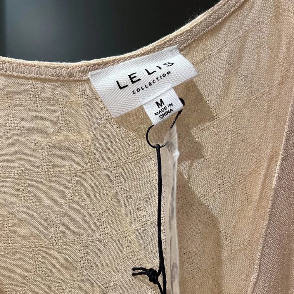 NWT Tiered Ruffle Romper - Picture 3 of 4